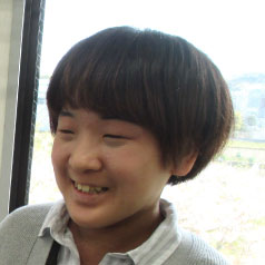 山田 紫帆里
